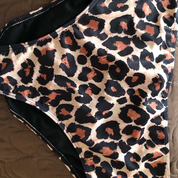 Women high waist bikini bottom size L - Picture 7 of 7